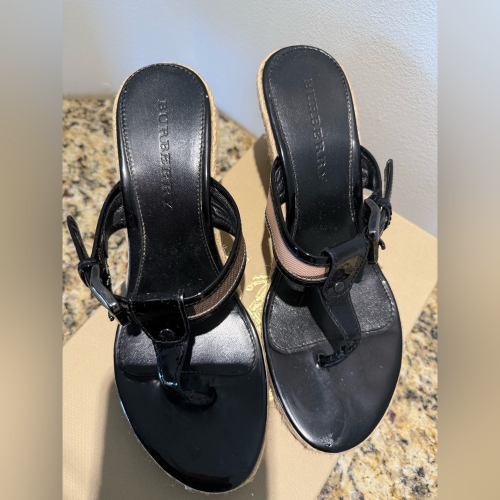 Authentic Burberry Nova Check Pattern Patent Leat… - image 3